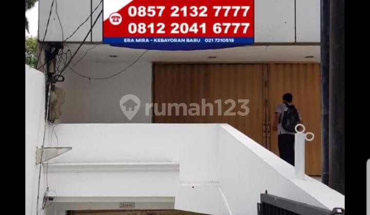 STRATEGIC SHOPHOUSE IN KEBAYORAN BARU