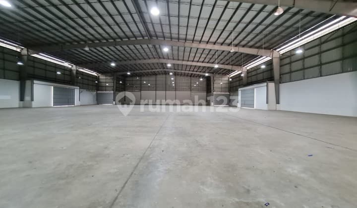 GUDANG BAGUS RAPI 2 LANTAI SUDAH ADA PENYEWA ADA KANTOR DAN ROOFTOP DI TAMAN TEKNO PUSPITEK BSD TANGSEL