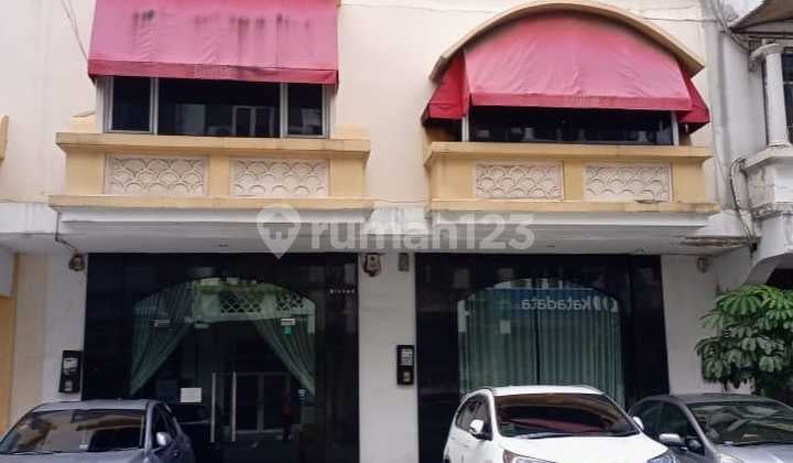 RUKAN 2 UNIT GANDENG PERMATA SENAYAN