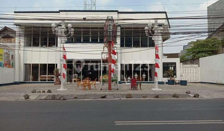 Ruko strategis radio dalam jakarta selatan