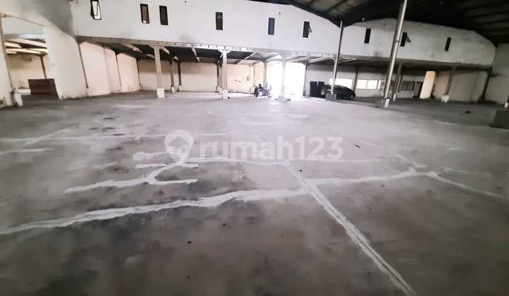 For Rent: Ready-to-Use Warehouse in City Center, Jln. Soekarno Hatta, Bandung
