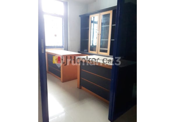 Kantor di KP Terminal Bis Limpung Batang Jawa Tengah