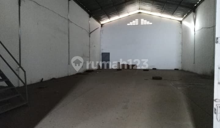 Dijual Gudang Di Kapuk Kamal , Kayu Besar, Dadap