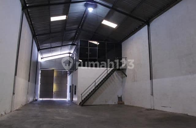 Dijual Gudang Mutiara Margomulyo Indah Surabaya