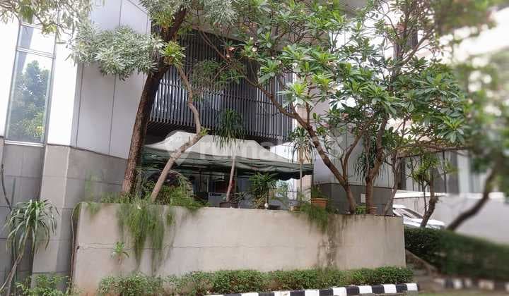 Gedung 9 Lantai Siap Pakai di Menteng, Jakarta Pusat