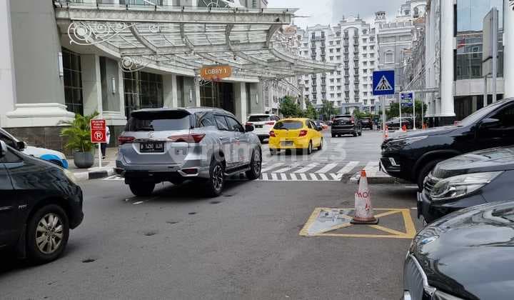 Ruko Moi Lokasi Strategis Depan Lobby Mall ,4 Lantai Plus Basement