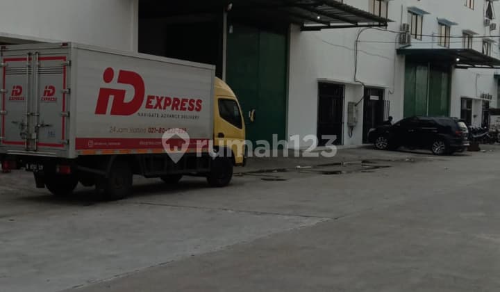 DijuaL Gudang Cakep Siap Pakai Di Komplek Pergudangan 100