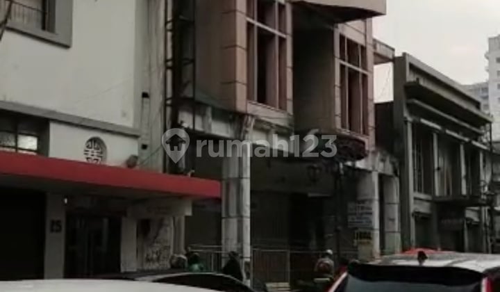 Ruko main road bagus