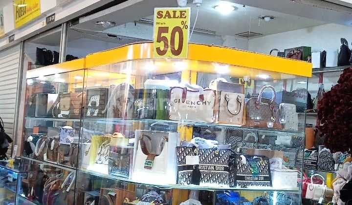 Double Stall 2 Hook, Front Escalator Location at Tangcity Mall