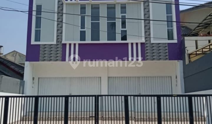 Ruko gandeng siap pakai, Gading Griya Lestari