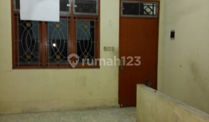 For Sale Quick Shophouse Facing Main Road Pengeran Jayakarta