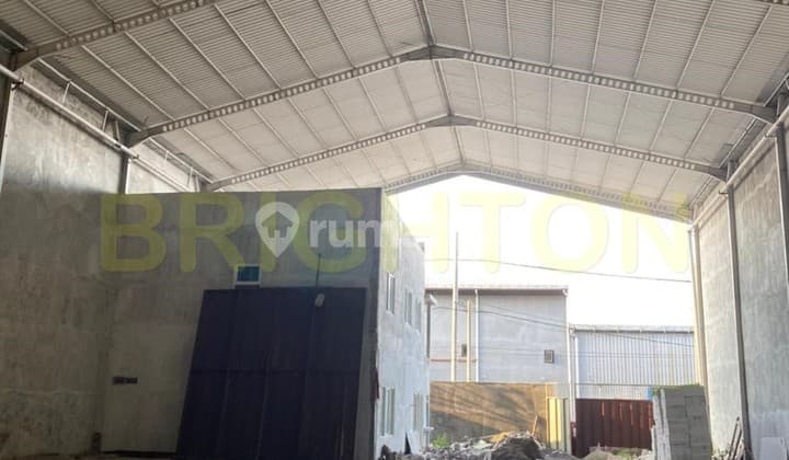Gudang Kedinding Tengah Jaya jual cepat, tinggal finishing saja