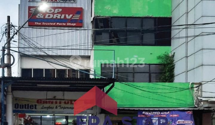 Ruko turun harga di pusat bisnis Kota Bekasi Jabar