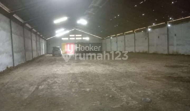 Sewa Gudang Siap Pakai,cocok Usaha Industri Pangkalan Truk Genuk Kaligawe Semarang 6746