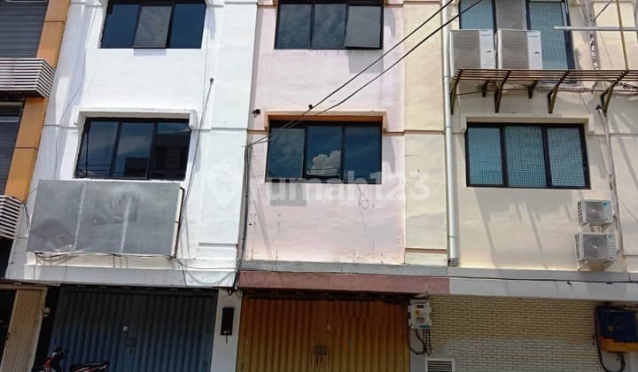 LOKASI JALAN KEMBAR Jual Cepat Ruko 3 Lantai Komplek Mangga Dua Jagir Wonokromo Surabaya