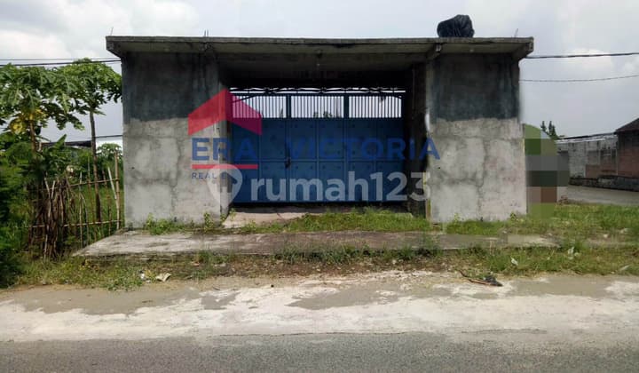 Dijual Gudang Di Jalan Raden Wijaya, Gampengrejo, Kediri. Lokasi Perbatasan Kota & Kabupaten