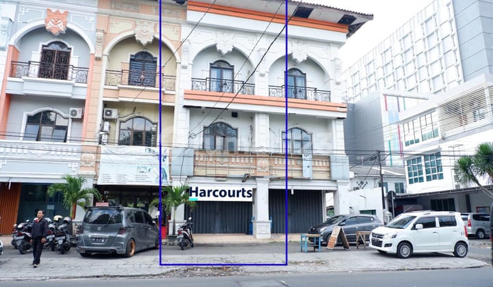 RUKO STRATEGIS 3 Lantai KAWASAN PERKANTORAN Di Purwosari Solo