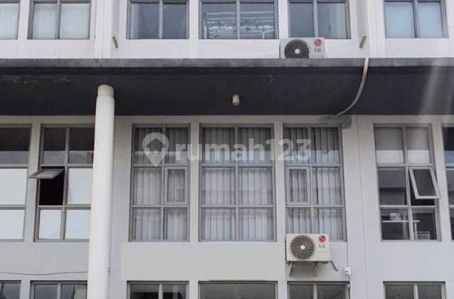For sale nice 3-story shophouse at Ruko Piazza the Mozia BSD