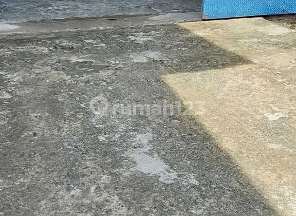 The Tangerang warehouse area is good and spacious with a super strategic location, ideal for business.