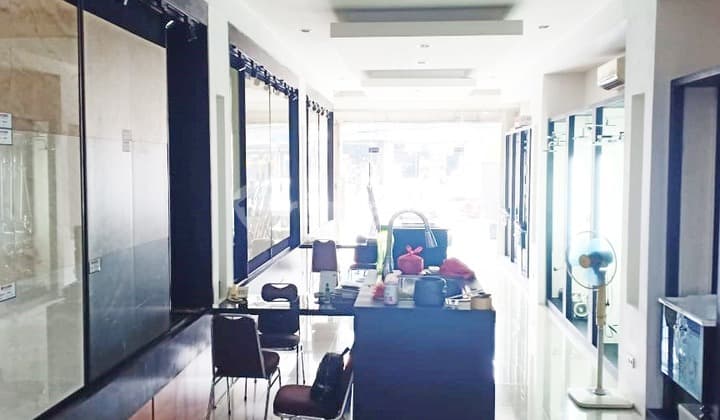 Ruko siap huni di Jalan Percetakan Negara