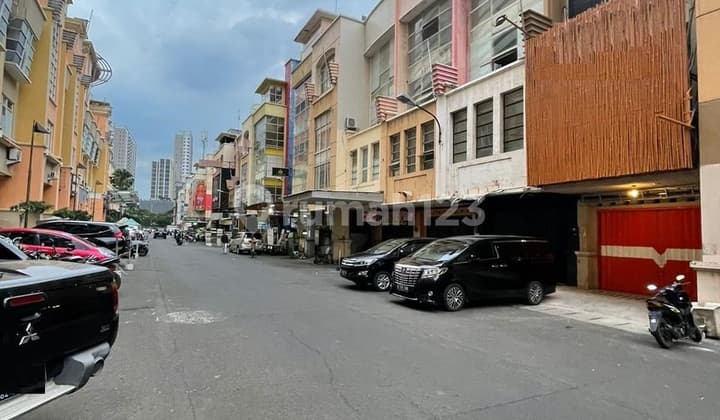 Ruko Taman Palem Full Furnish, Cengkareng – Jakarta Barat