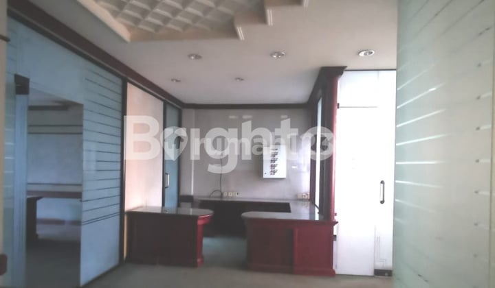 LANGKA, STRATEGIS 2 RUKO JEJER PUSAT KOTA KUSUMA BANGSA