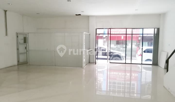 PUSAT KOTA DEKAT TP Ruko 3 Lantai 2 Unit Gandeng Simpang Dukuh Surabaya
