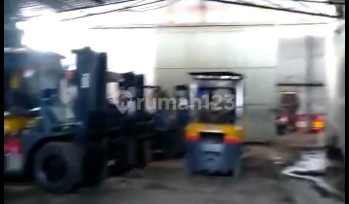 Gudang area Jakarta Barat akses kontainer lokasi strategis harga terjangkau