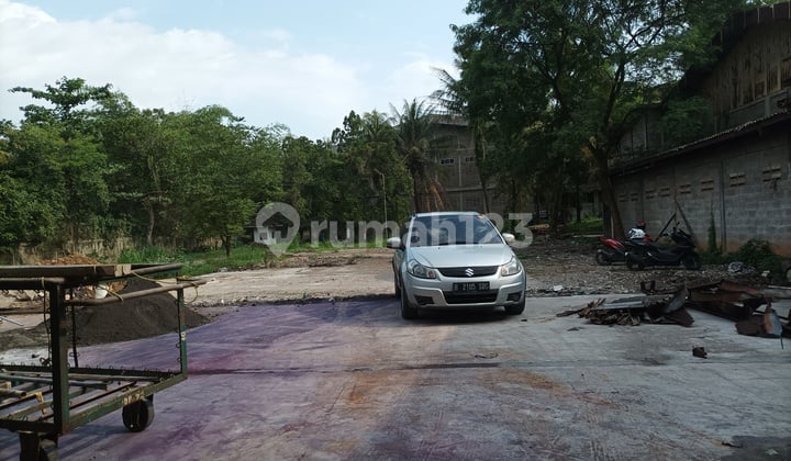 Gudang siap pakai dalam pergudangan
