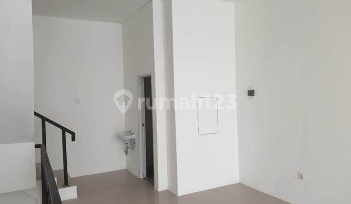 For Sale New Shop House in Tanjung Duren, West Jakarta
