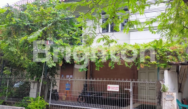 RUMAH SEKALIGUS KANTOR LOKASI STRATEGIS DITENGAH KOTA SEMARANG