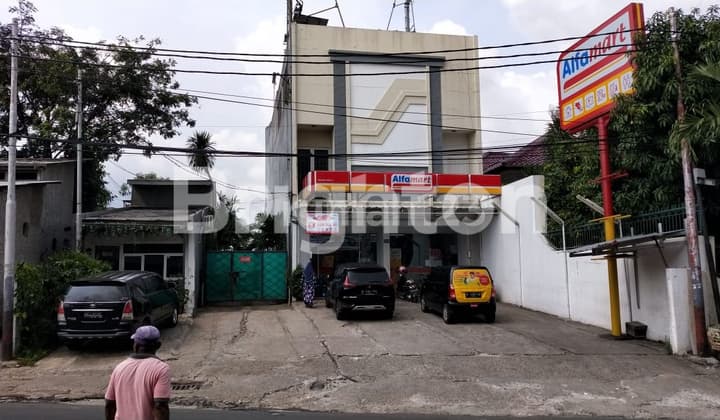 Ruko 3 Lantai Cocok untuk Usaha Dekat Terminal Pinang Ranti