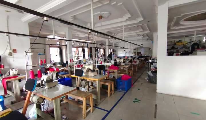 Dijual ruang usaha luas di kopo bihbul