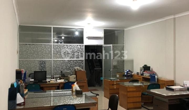 Dijual Ruko siap pakai Jl Holis Regency