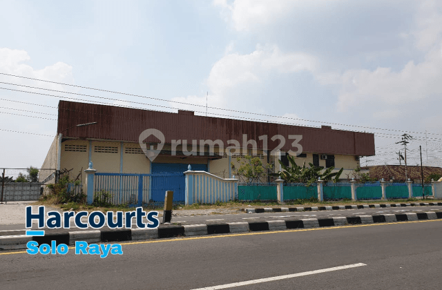 Gudang strategis dekat tol colomadu solo