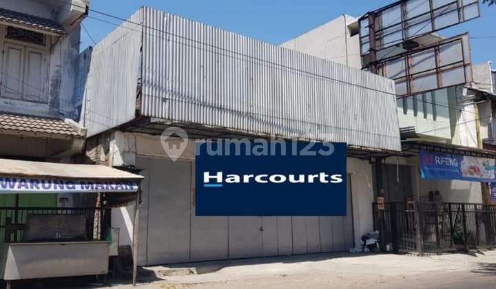 Toko dan gudang strategis dekat pasar gede dan widuran solo