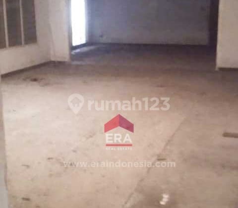 Well-Maintained Warehouse Ready for Use in Ciwastra, Bandung