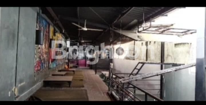 RUKO CAFE PUSAT KOTA, JALAN UTAMA MENUJU TUGU MALIOBORO