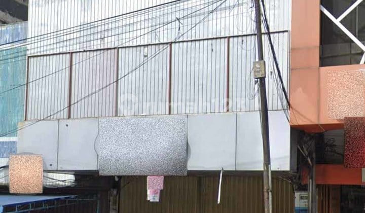 Ruko 2 lantai di pusat kota Pekanbaru