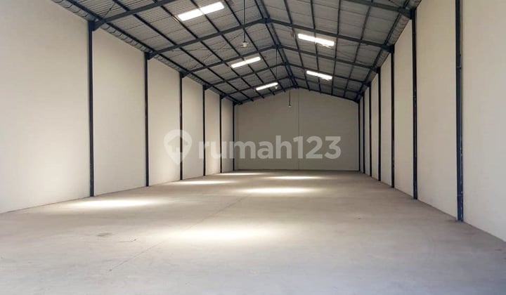 Gudang di Lingkar Timur Sidoarjo, Strategis, Nol Jalan Raya Lingkar Timur Sidoarjo, SIAP PAKAI !!!