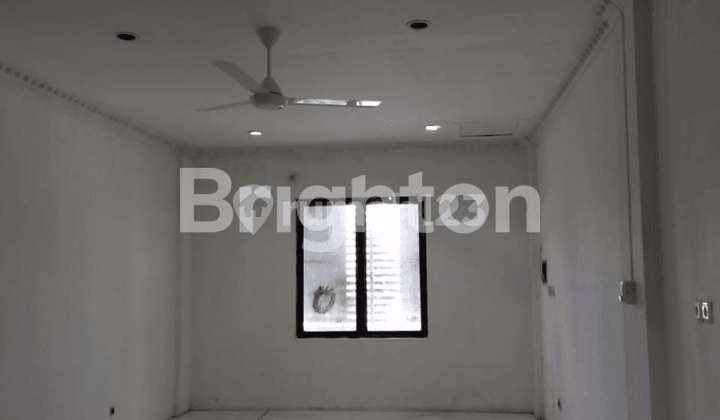 RUKO TENGAH KOTA JL. SEMUT NOL JALAN RUKO TENGAH KOTA JL. SEMUT NOL JALAN