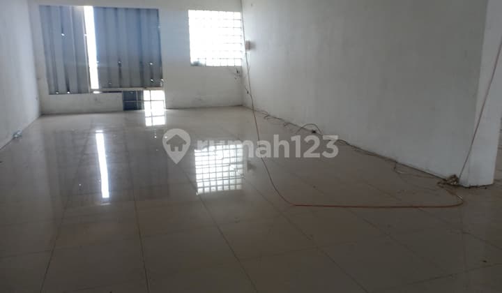 Ruko Dan Workshop Strategis Di Larangan Indah Ciledug S6272