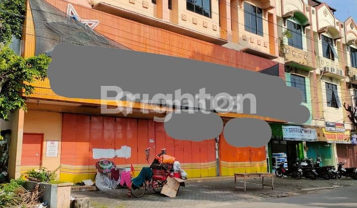 RUKO SIAP PAKAI!!! TENGAH KOTA!!!