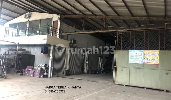 Gudang di Jl. Raya Bekasi Timur, Bekasi, Jawa Barat