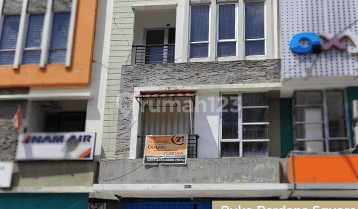 Ruko Dengan Lokasi Strategis di Perdana Square