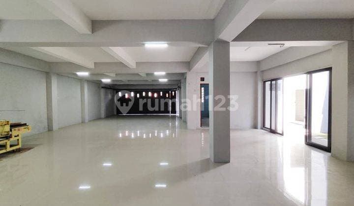 Very Attractive Sale Price Newly Renovated House Shop Warehouse Office 4 in 1 in Babakan Ciparay