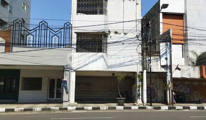 Strategic Shop House on Asia Africa Main Road, Bandung City