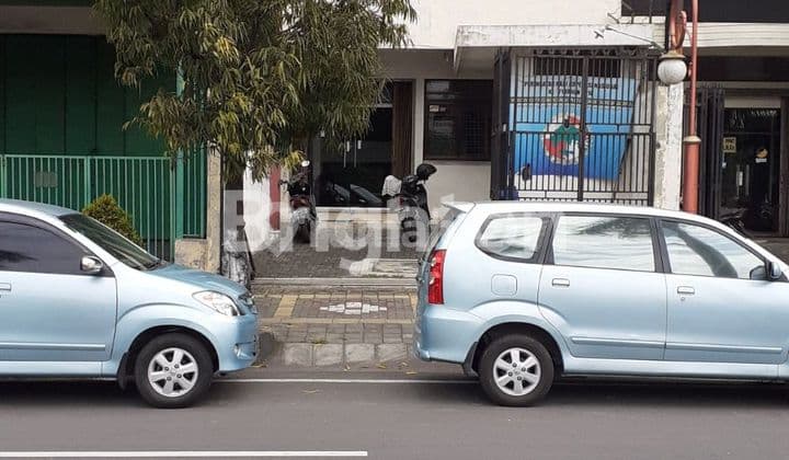 RUKO STRATEGIS DI SOLO BARU, DEKAT DENGAN KAHYANGAN APARTMENT DAN RS INDRIYATI