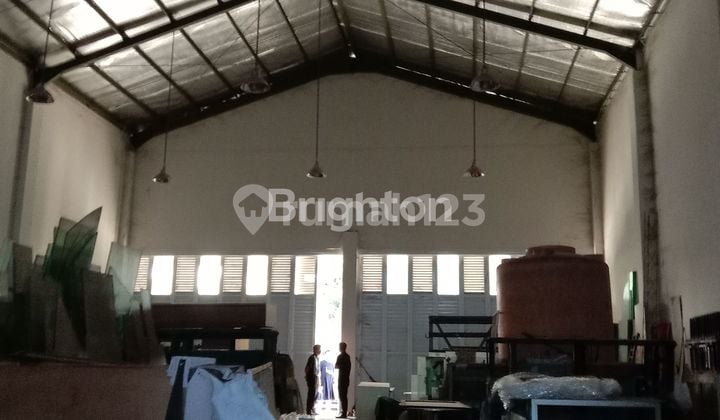 KOMPLEK GUDANG DALAM RING ROAD DEKAT MALIOBORO JOGJA