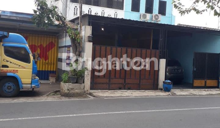 RUKO 2 LANTAI DI JL SIMPANG SULFAT UTARA, PANDANWANGI, KEC BLIMBING, KOTA MALANG